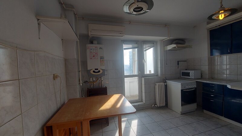 Nerva Traian 2 camere, ccentrala proprie